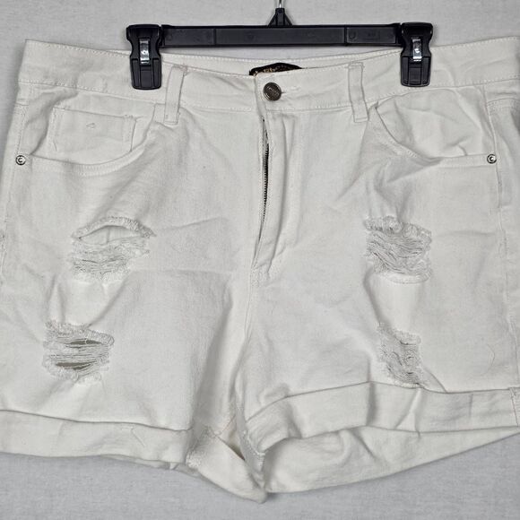 Dollhouse Plus 18W White Distressed Denim Shorts - Picture 2 of 11
